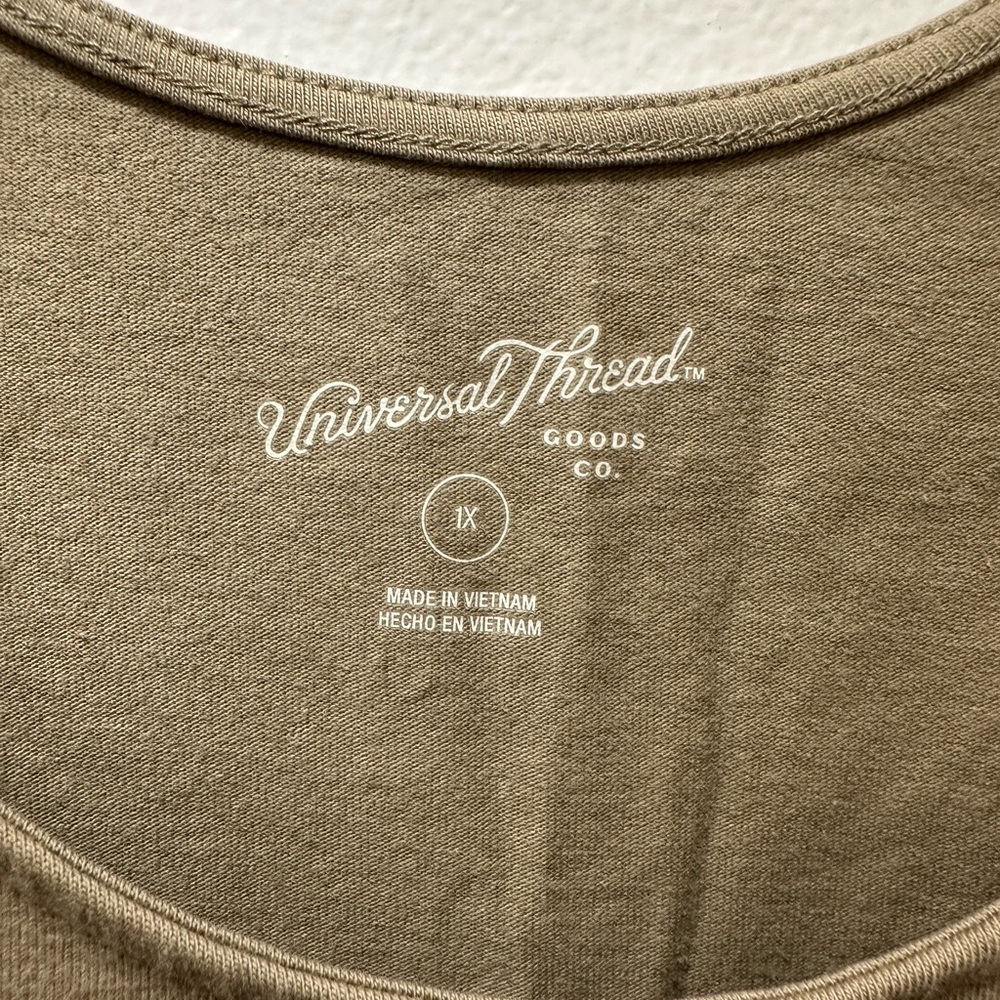 Universal Thread Bodysuit - Picture 5 of 7